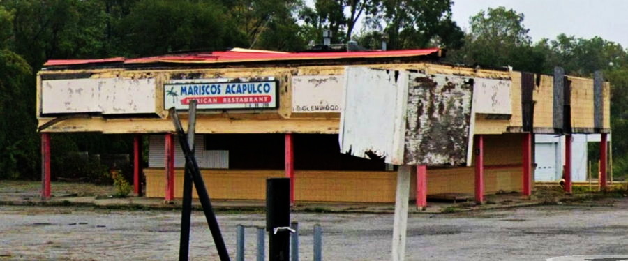 K-Mart Chef - Number 1 At Glenwood Plaza (newer photo)